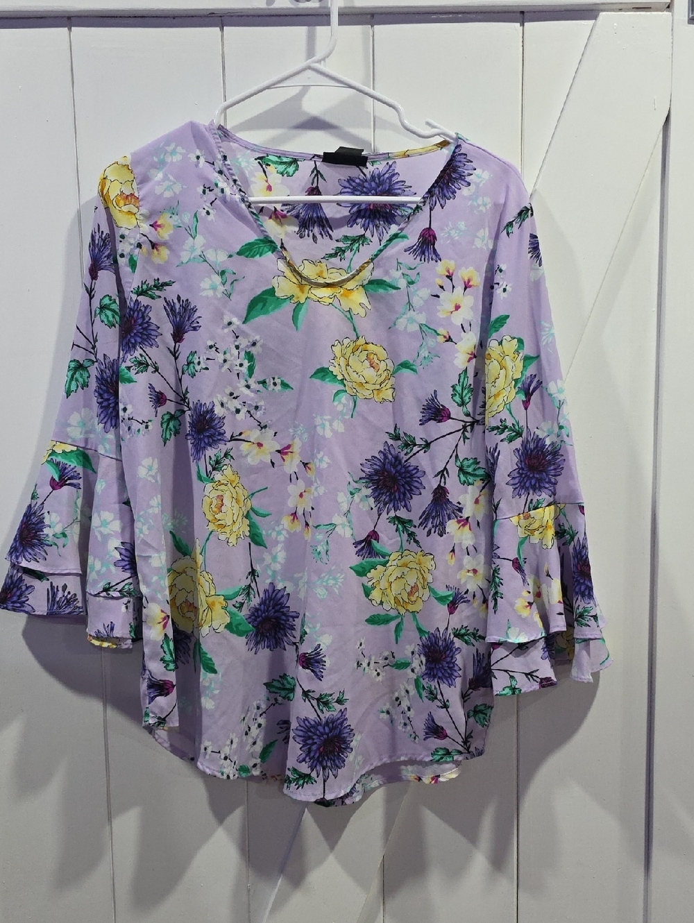 Liz Claiborne Lavender Floral Bell-Sleeve Tunic